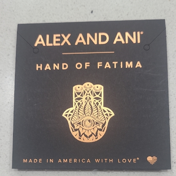 NWOT Alex and Ani Gold Hand of Fatima Charm Bangle Bracelet - Picture 4 of 7